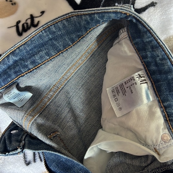 H&M Girlfriend Jean size 8 - Picture 3 of 4